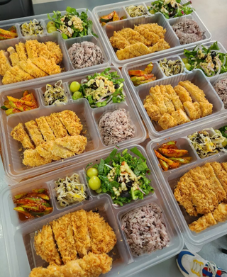 [Base Only] 5-Compartment 11"x8" Premium Bento Box, Microwavable PP, transparent, 300/case